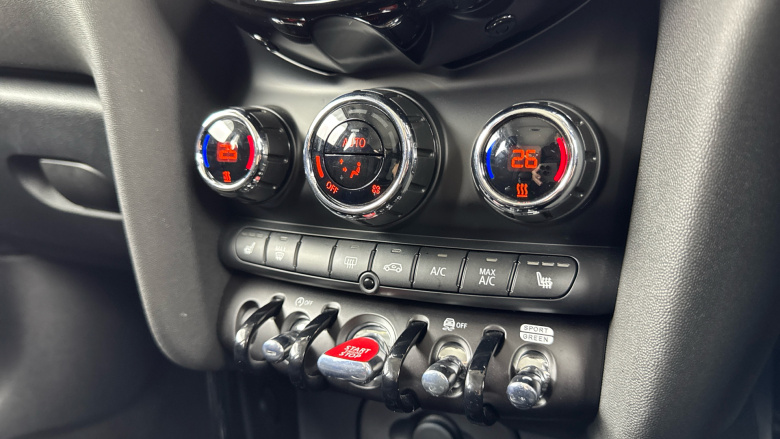 MINI Hatchback 1.5 Cooper Classic II 5dr Petrol Hatchback